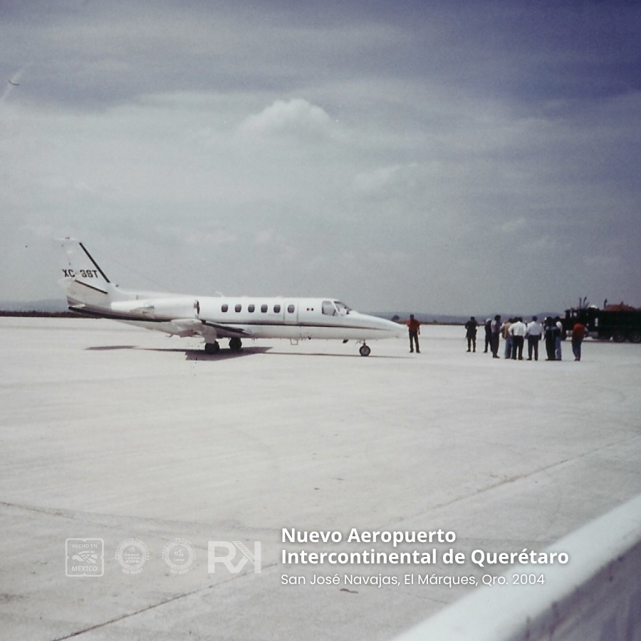 Nuevo Aeropuerto Intercontinental de Querétaro, San José Navajas, El Márques, Qro. 2004