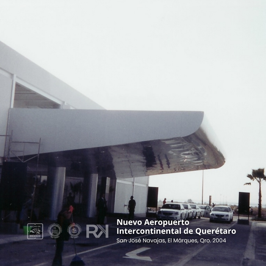 Nuevo Aeropuerto Intercontinental de Querétaro, San José Navajas, El Márques, Qro. 2004