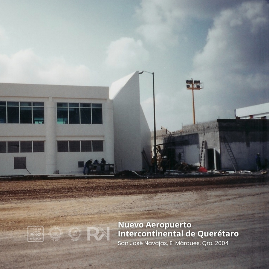 Nuevo Aeropuerto Intercontinental de Querétaro, San José Navajas, El Márques, Qro. 2004